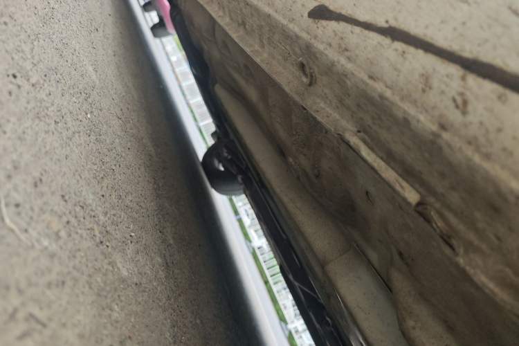 Used Buick Excelle 2015 1.5L Manual Classic Trim Chassis Front Right