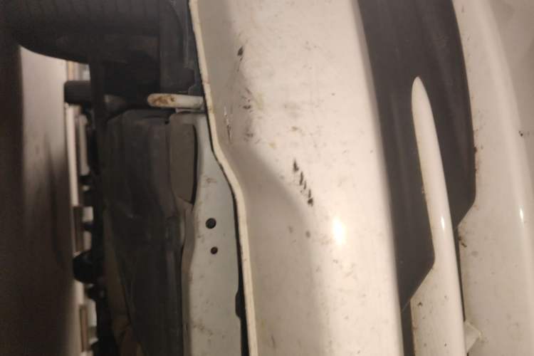 Used Buick Excelle 2015 1.5L Manual Classic Trim Chassis Front Right