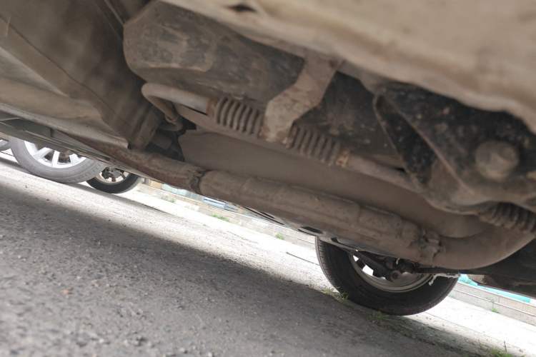 Used Buick Excelle 2015 1.5L Manual Classic Trim Chassis Front Right