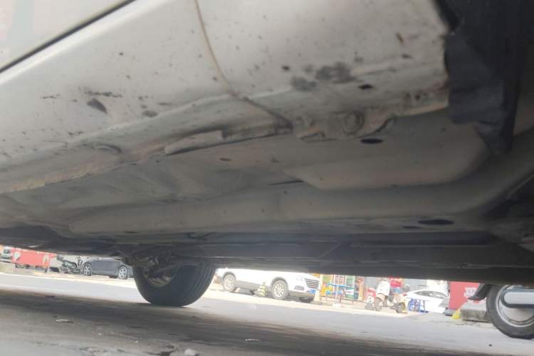 Used Buick Excelle 2015 1.5L Automatic Classic Model Chassis Front Right