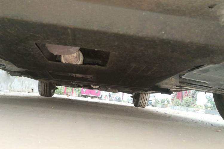 Used Buick Excelle 2015 1.5L Manual Classic Trim Chassis Front