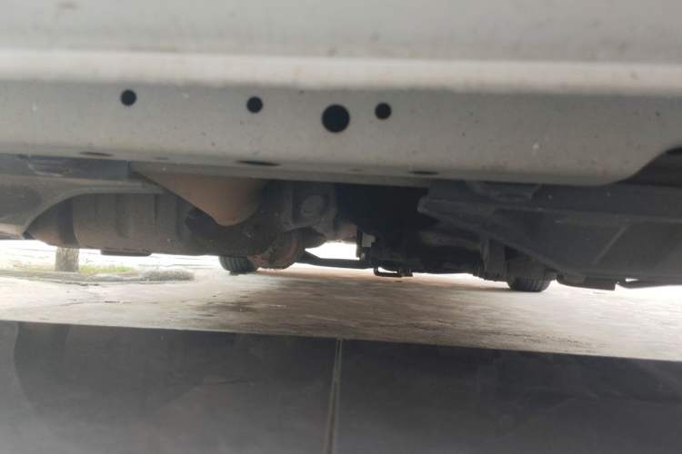 Used Buick Excelle 2015 1.5L Automatic Classic Model Chassis Front