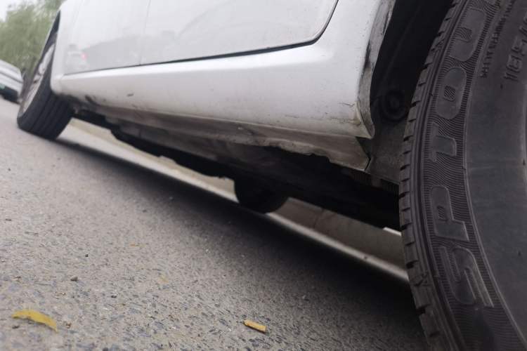 Used Buick Excelle 2015 1.5L Automatic Classic Model Chassis Rear Left