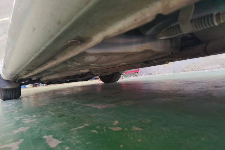 Used Buick Excelle 2015 1.5L Manual Classic Trim Chassis Rear Left