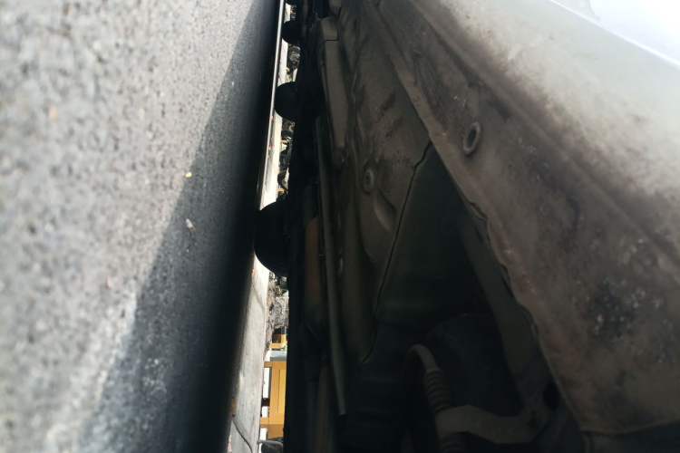 Used Buick Excelle 2015 1.5L Automatic Classic Model Chassis Rear Left