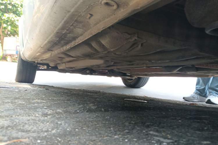 Used Buick Excelle 2015 1.5L Automatic Classic Model Chassis Rear Left
