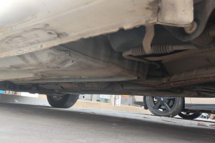 Used Buick Excelle 2015 1.5L Automatic Classic Model Chassis Rear Left