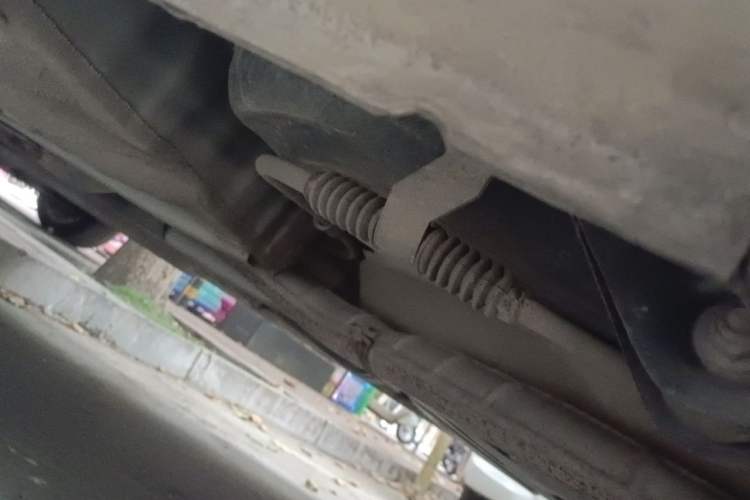 Used Buick Excelle 2015 1.5L Automatic Classic Model Chassis Rear Left