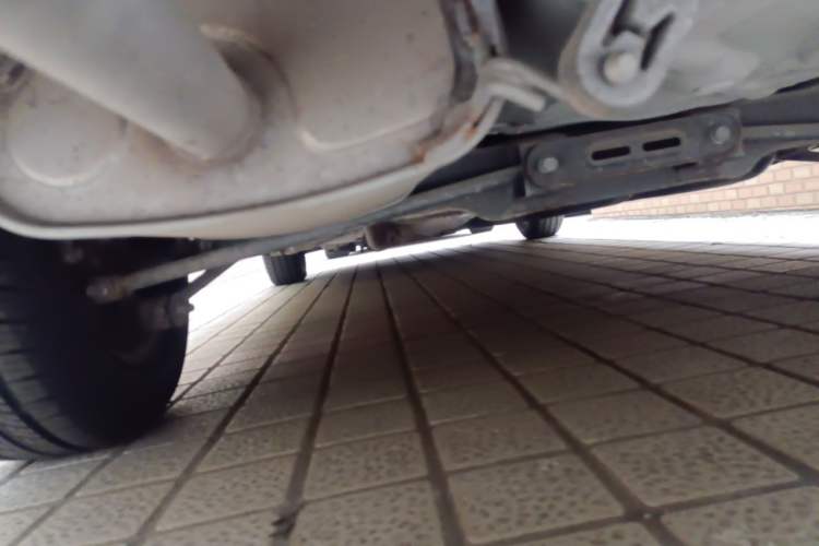 Used Buick Excelle 2015 1.5L Automatic Classic Model Chassis Rear Left
