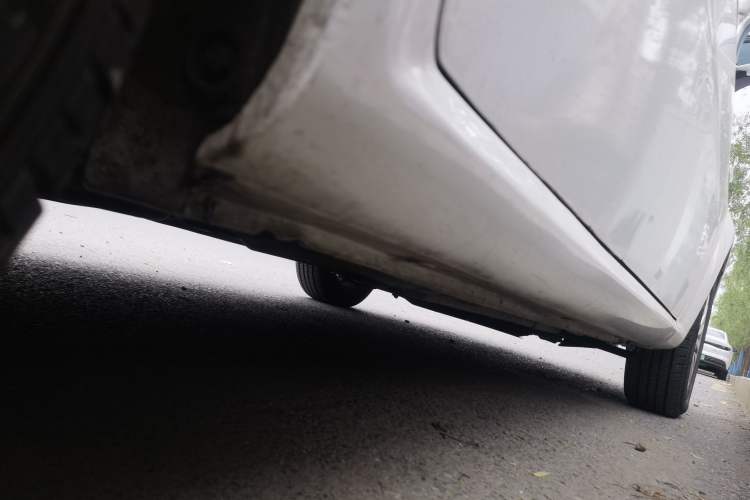 Used Buick Excelle 2015 1.5L Automatic Classic Model Chassis Rear Right