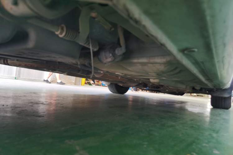 Used Buick Excelle 2015 1.5L Manual Classic Trim Chassis Rear Right