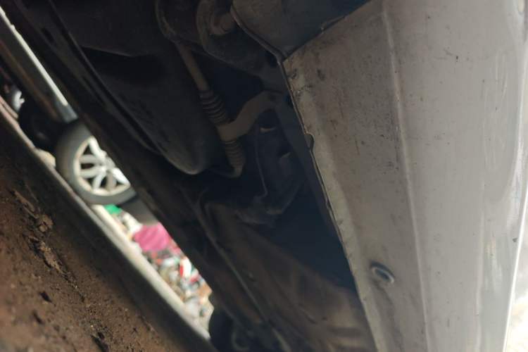 Used Buick Excelle 2015 1.5L Automatic Classic Model Chassis Rear Right