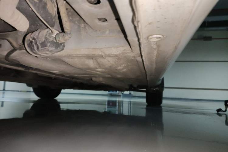 Used Buick Excelle 2015 1.5L Automatic Classic Model Chassis Rear Right