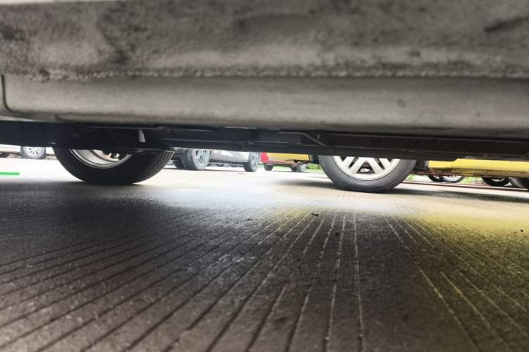 Used Buick Excelle 2015 1.5L Automatic Classic Model Chassis Rear Right