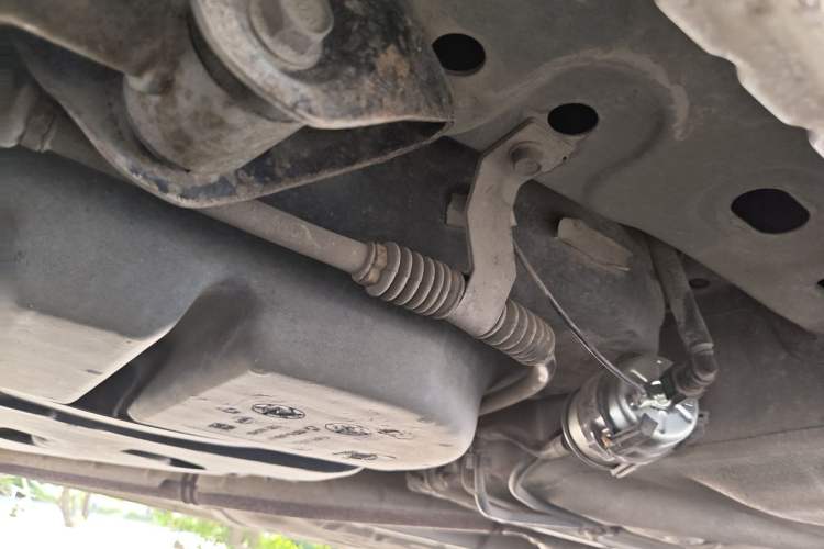 Used Buick Excelle 2015 1.5L Automatic Classic Model Chassis Rear Right