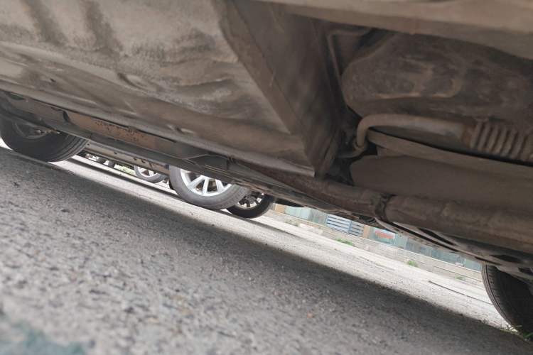 Used Buick Excelle 2015 1.5L Manual Classic Trim Chassis Rear Right