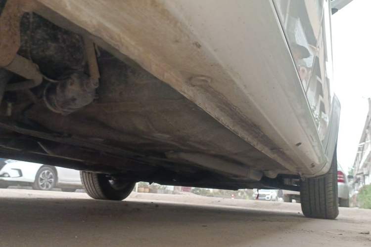 Used Buick Excelle 2015 1.5L Manual Classic Trim Chassis Rear Right