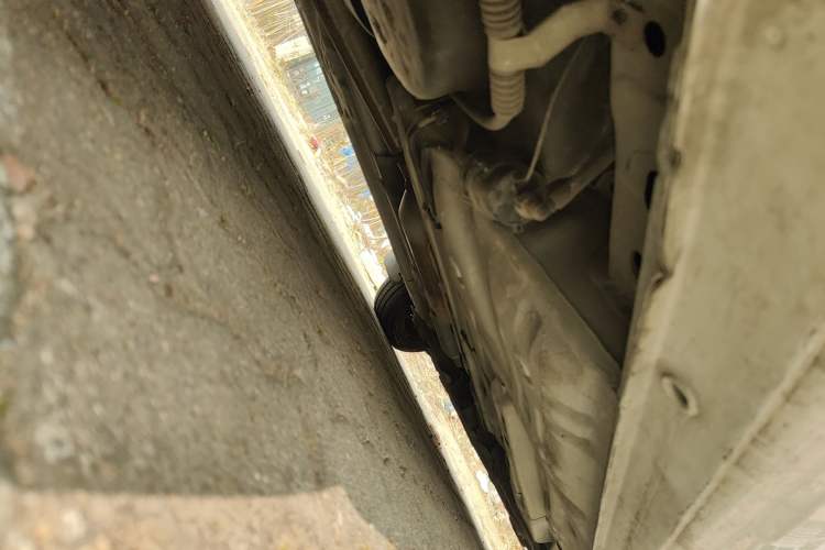 Used Buick Excelle 2015 1.5L Automatic Classic Model Chassis Rear Right