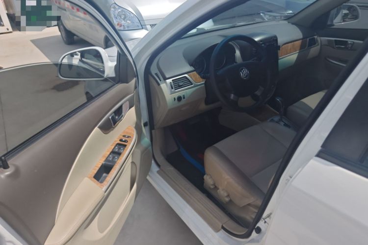 Used Buick Excelle 2015 1.5L Automatic Classic Model Driver Seat