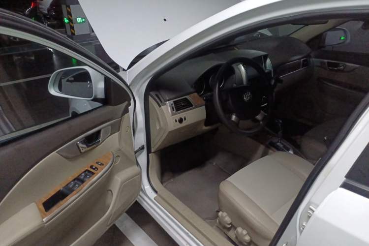 Used Buick Excelle 2015 1.5L Automatic Classic Model Driver Seat