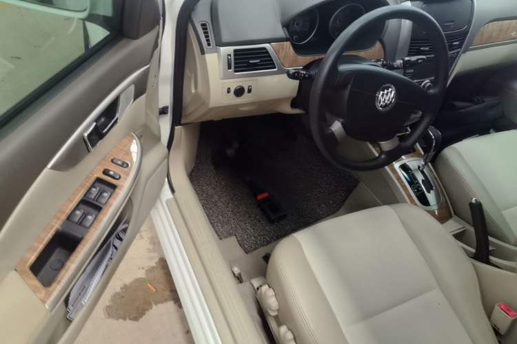 Used Buick Excelle 2015 1.5L Automatic Classic Model Driver Seat