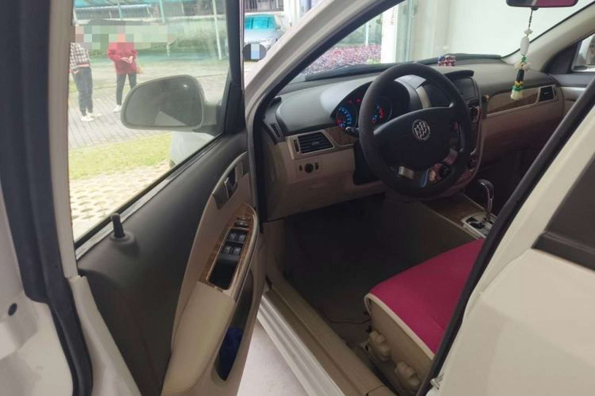 Used Buick Excelle 2015 1.5L Automatic Classic Model Driver Seat