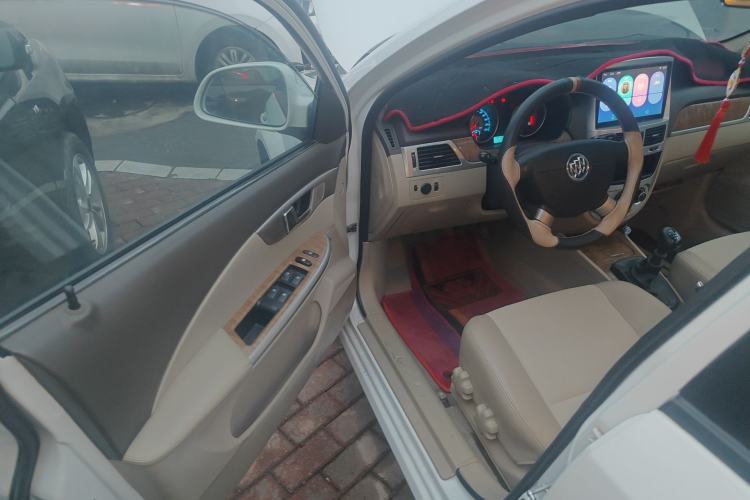 Used Buick Excelle 2015 1.5L Manual Classic Trim Driver Seat