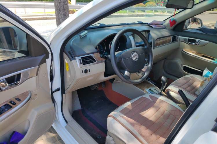 Used Buick Excelle 2015 1.5L Automatic Classic Model Driver Seat