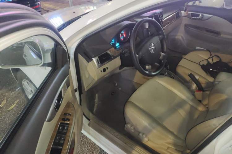 Used Buick Excelle 2015 1.5L Automatic Classic Model Driver Seat