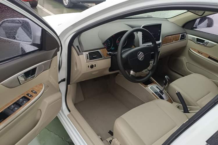 Used Buick Excelle 2015 1.5L Automatic Classic Model Driver Seat