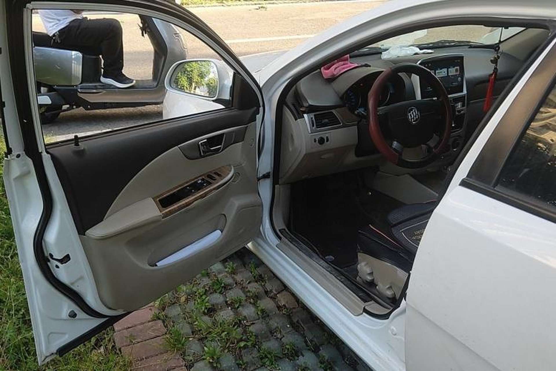 Used Buick Excelle 2015 1.5L Automatic Classic Model Driver Seat