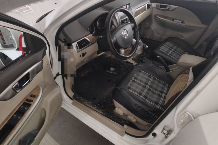 Used Buick Excelle 2015 1.5L Manual Classic Trim Driver Seat