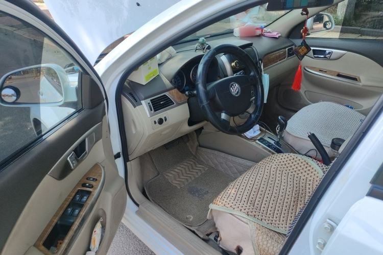 Used Buick Excelle 2015 1.5L Automatic Classic Model Driver Seat