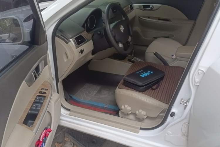 Used Buick Excelle 2015 1.5L Automatic Classic Model Driver Seat