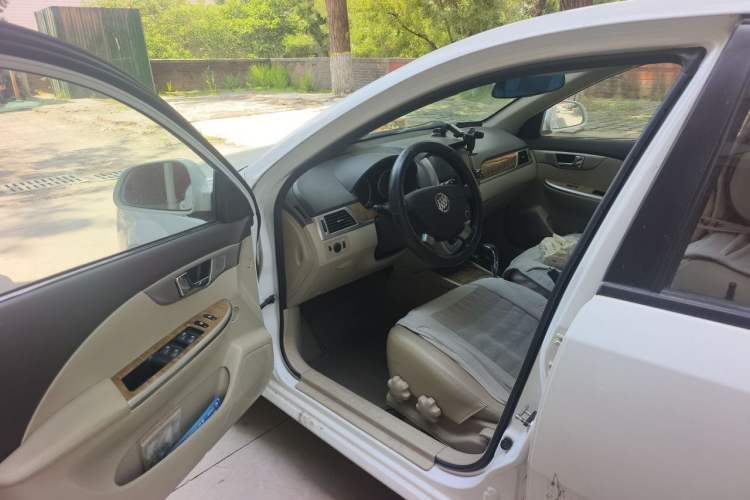 Used Buick Excelle 2015 1.5L Automatic Classic Model Driver Seat