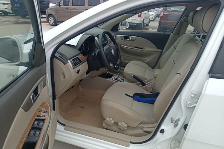 Used Buick Excelle 2015 1.5L Automatic Classic Model Driver Seat