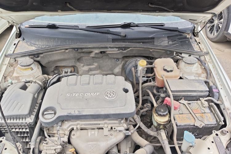 Used Buick Excelle 2015 1.5L Manual Classic Trim Engine Bay