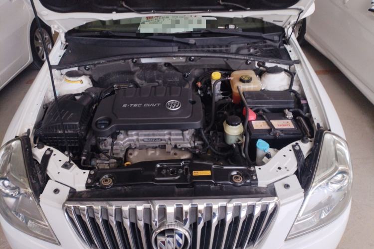 Used Buick Excelle 2015 1.5L Automatic Classic Model Engine Bay