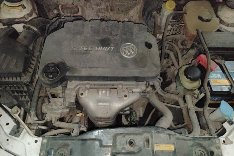 Used Buick Excelle 2015 1.5L Manual Classic Trim Engine Bay