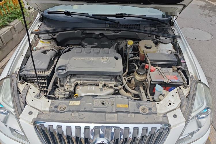 Used Buick Excelle 2015 1.5L Manual Classic Trim Engine Bay