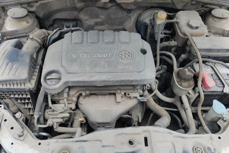 Used Buick Excelle 2015 1.5L Manual Classic Trim Engine Bay