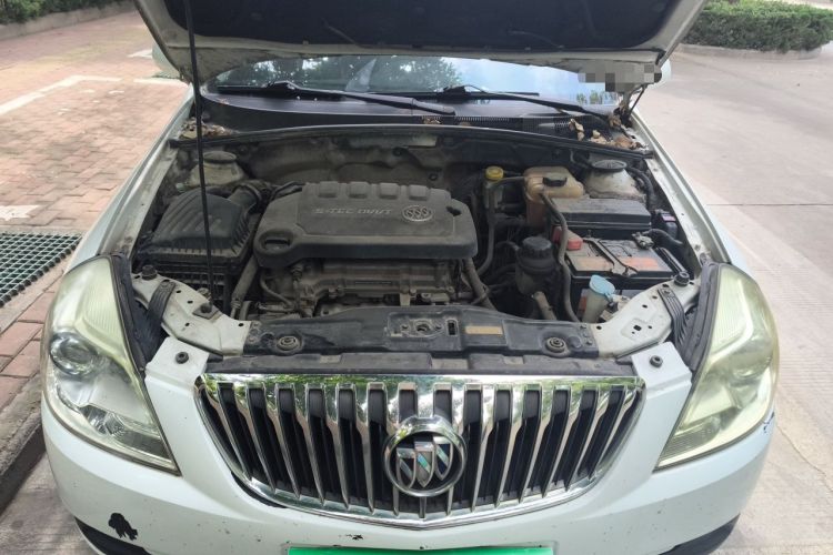 Used Buick Excelle 2015 1.5L Manual Classic Trim Engine Bay