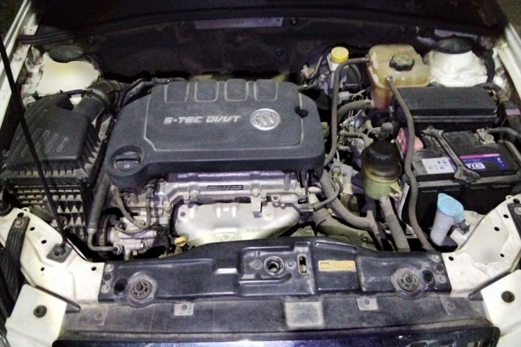 Used Buick Excelle 2015 1.5L Automatic Classic Model Engine Bay