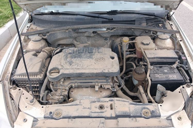 Used Buick Excelle 2015 1.5L Manual Classic Trim Engine Bay