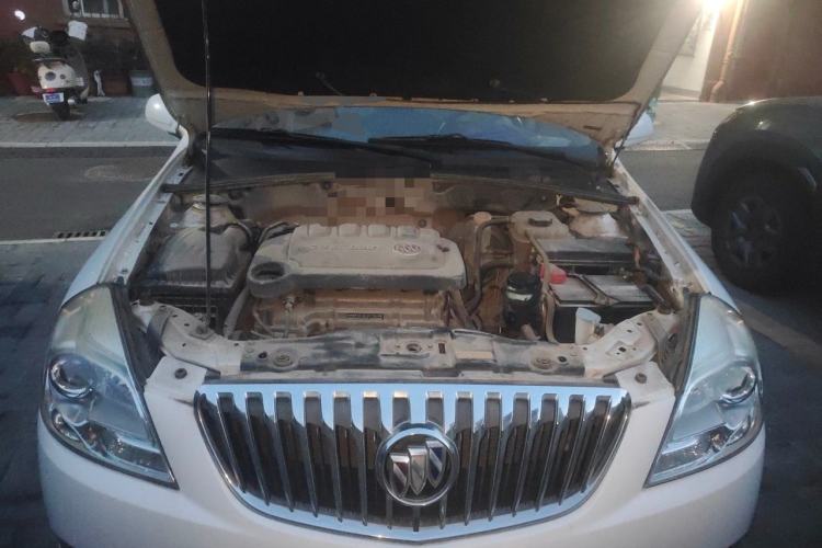 Used Buick Excelle 2015 1.5L Manual Classic Trim Engine Bay