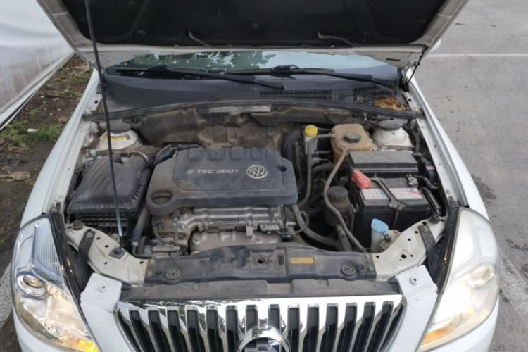 Used Buick Excelle 2015 1.5L Manual Luxury Model Engine Bay