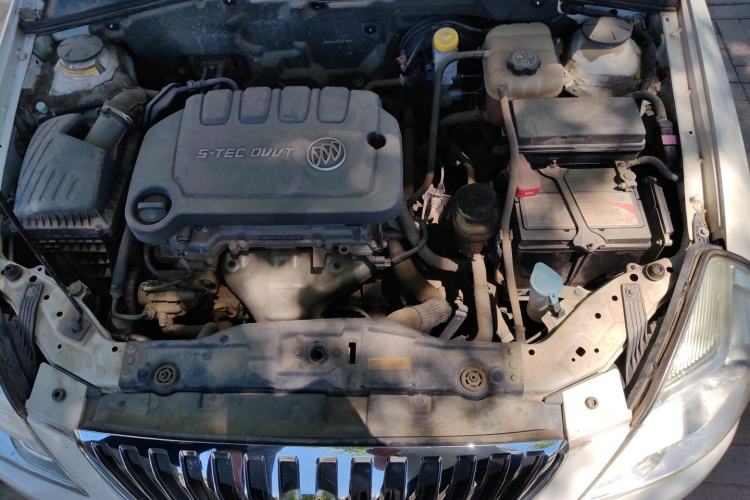 Used Buick Excelle 2015 1.5L Automatic Classic Model Engine Bay