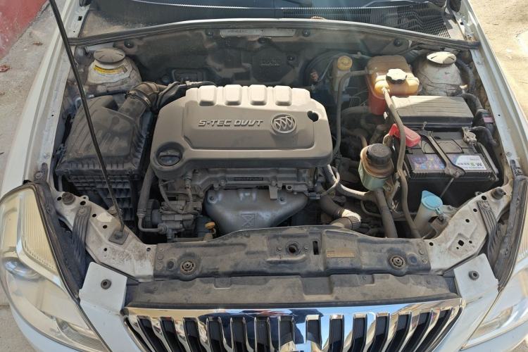 Used Buick Excelle 2015 1.5L Automatic Classic Model Engine Bay