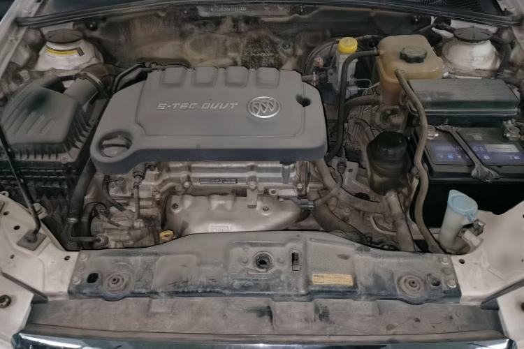 Used Buick Excelle 2015 1.5L Automatic Classic Model Engine Bay
