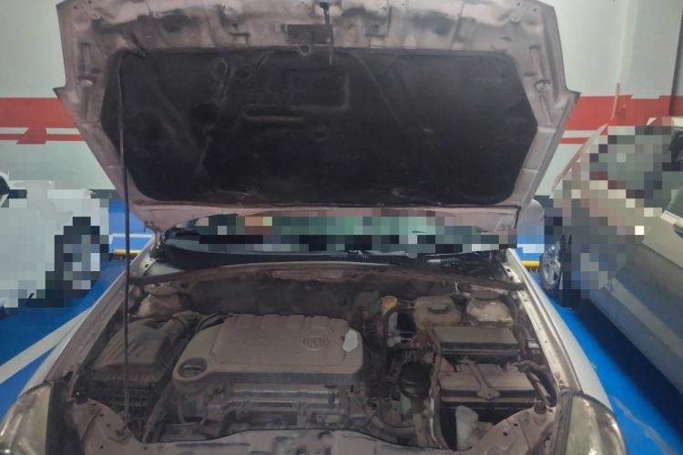 Used Buick Excelle 2015 1.5L Automatic Classic Model Engine Bay